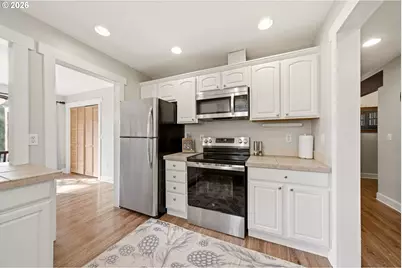 594 E 5th St, La Center, WA 98629 - Photo 15