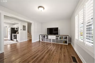 594 E 5th St, La Center, WA 98629 - Photo 11