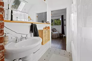 427 N Skidmore St, Portland, OR 97217 - Photo 25