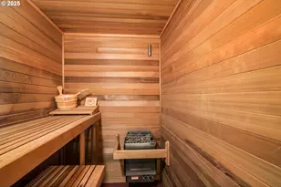 7002 Rainbow Dr, Salem, OR 97306 - Photo 23