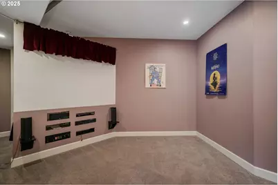 7002 Rainbow Dr, Salem, OR 97306 - Photo 21