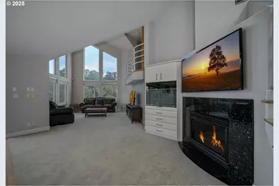 7002 Rainbow Dr, Salem, OR 97306 - Photo 5