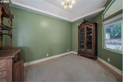 7002 Rainbow Dr, Salem, OR 97306 - Photo 3