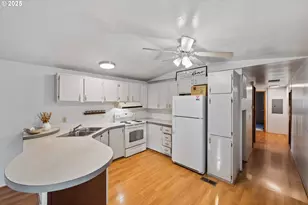 67624 Spinreel Rd, North Bend, OR 97459 - Photo 11