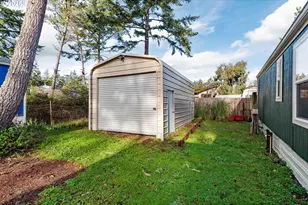 67624 Spinreel Rd, North Bend, OR 97459 - Photo 5