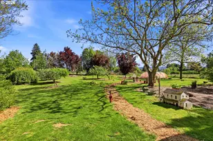 25100 SW Rainbow Ln, Hillsboro, OR 97123 - Photo 43