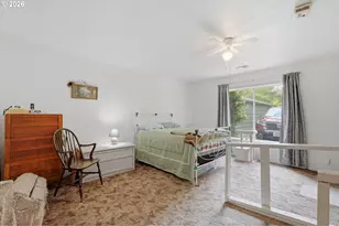 25100 SW Rainbow Ln, Hillsboro, OR 97123 - Photo 13