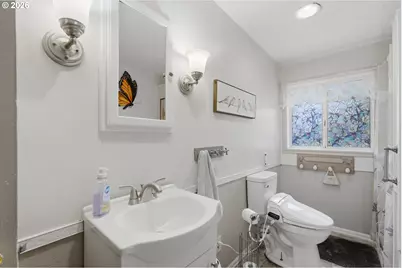 25100 SW Rainbow Ln, Hillsboro, OR 97123 - Photo 17