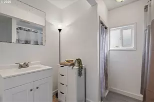 602 Burcham St, Kelso, WA 98626 - Photo 7