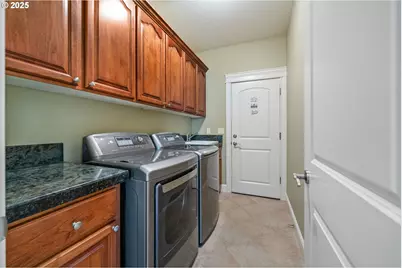 1292 E Lucas St, La Center, WA 98629 - Photo 35