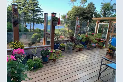 850 Lakeshore Dr, Port Orford, OR 97465 - Photo 7