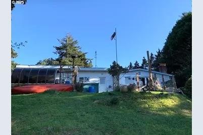 850 Lakeshore Dr, Port Orford, OR 97465 - Photo 27