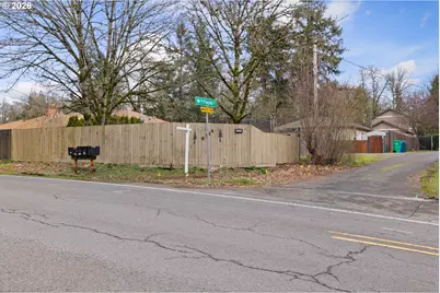 6314 SE Jennings Ave, Milwaukie, OR 97267 - Photo 3