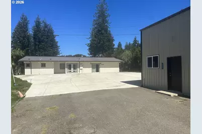 94475 Golf Course Ln, North Bend, OR 97459 - Photo 5