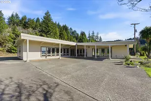 94475 Golf Course Ln, North Bend, OR 97459 - Photo 37