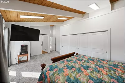 94475 Golf Course Ln, North Bend, OR 97459 - Photo 27