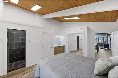 94475 Golf Course Ln, North Bend, OR 97459 - Photo 37