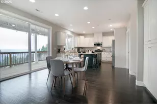 140 Nordstrom Ln, Kelso, WA 98626 - Photo 9