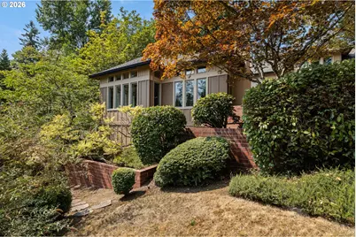 15845 SW Cardinal Loop, Beaverton, OR 97007 - Photo 3