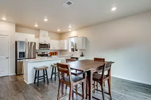 3398 SE 36th St, Gresham, OR 97080 - Photo 5