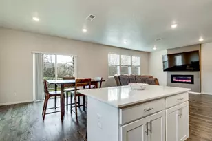 3398 SE 36th St, Gresham, OR 97080 - Photo 7