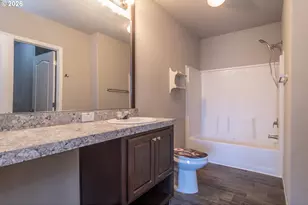 105 NW Stephanie Ct, Winston, OR 97496 - Photo 19