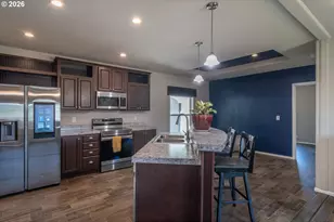 105 NW Stephanie Ct, Winston, OR 97496 - Photo 11