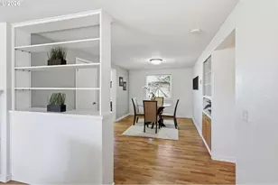 1090 Corydon St, Eugene, OR 97401 - Photo 9