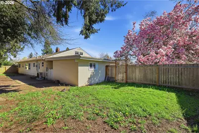 1090 Corydon St, Eugene, OR 97401 - Photo 45