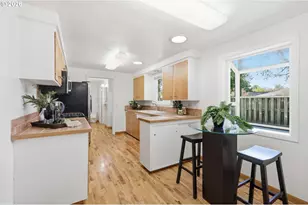 1090 Corydon St, Eugene, OR 97401 - Photo 13