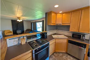 2802 N Spruce St, La Grande, OR 97850 - Photo 5