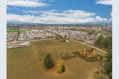 3312 E Fernwood Rd, Newberg, OR 97132 - Photo 21