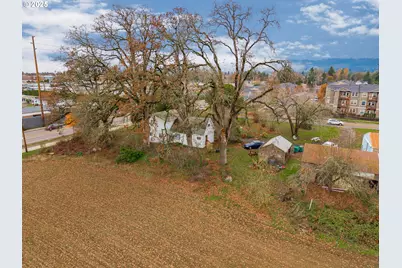 3312 E Fernwood Rd, Newberg, OR 97132 - Photo 11