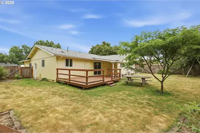 2158 N Danebo Ave, Eugene, OR 97402 - Photo 31