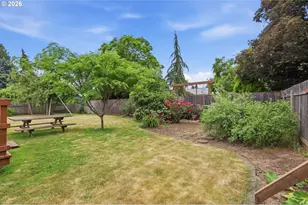 2158 N Danebo Ave, Eugene, OR 97402 - Photo 33