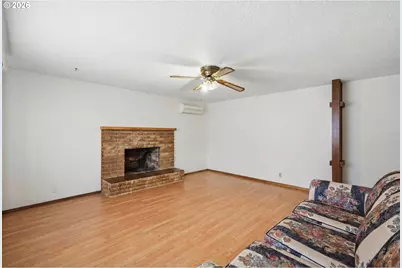 2158 N Danebo Ave, Eugene, OR 97402 - Photo 5