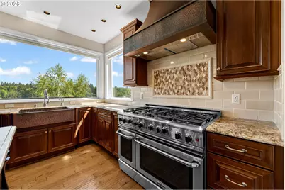 13218 NW 30th Ct, Vancouver, WA 98685 - Photo 11