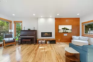 2024 Cedar Ct, North Bend, OR 97459 - Photo 11