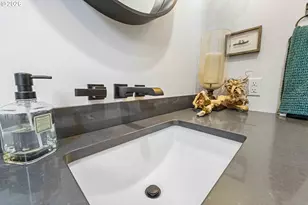 2024 Cedar Ct, North Bend, OR 97459 - Photo 21