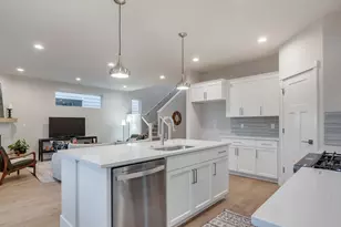 13909 SW 174th Ave, Tigard, OR 97140 - Photo 13