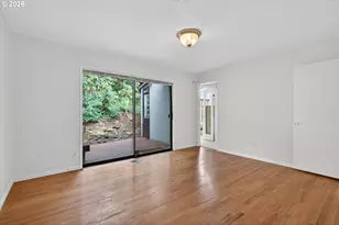 1305 SW Upland Dr, Portland, OR 97221 - Photo 17