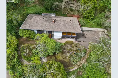 1305 SW Upland Dr, Portland, OR 97221 - Photo 41