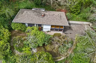 1305 SW Upland Dr, Portland, OR 97221 - Photo 41