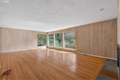 1305 SW Upland Dr, Portland, OR 97221 - Photo 7