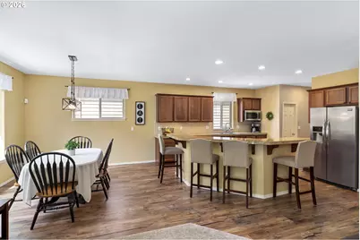 1099 SE Mimosa Dr, Gresham, OR 97080 - Photo 21