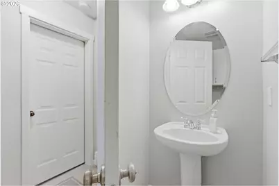 8590 SW 147th Ter #103, Beaverton, OR 97007 - Photo 23