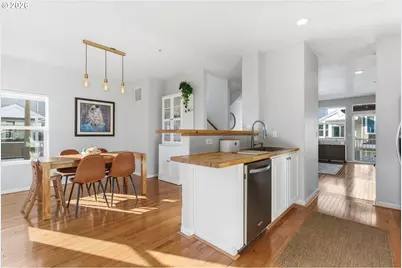 8590 SW 147th Ter #103, Beaverton, OR 97007 - Photo 9