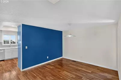 6955 SW Larkspur Pl, Beaverton, OR 97008 - Photo 7