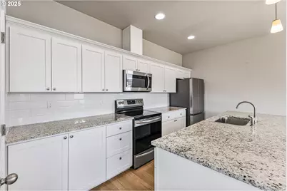 1502 Timothy St, Philomath, OR 97370 - Photo 11