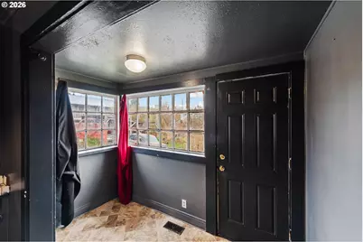 1066 S 8th St, Coos Bay, OR 97420 - Photo 19